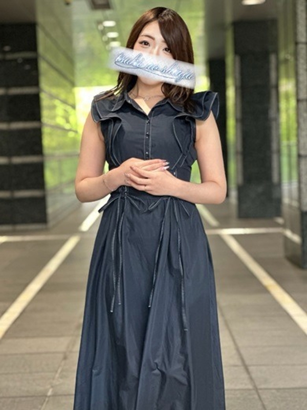 羽月ひなの(33)