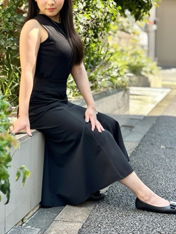 瀬名ひびき(35)