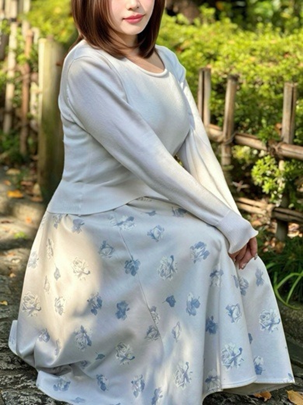 栗原あやか(36)