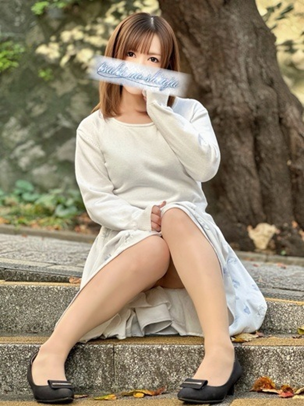 栗原あやか(36)