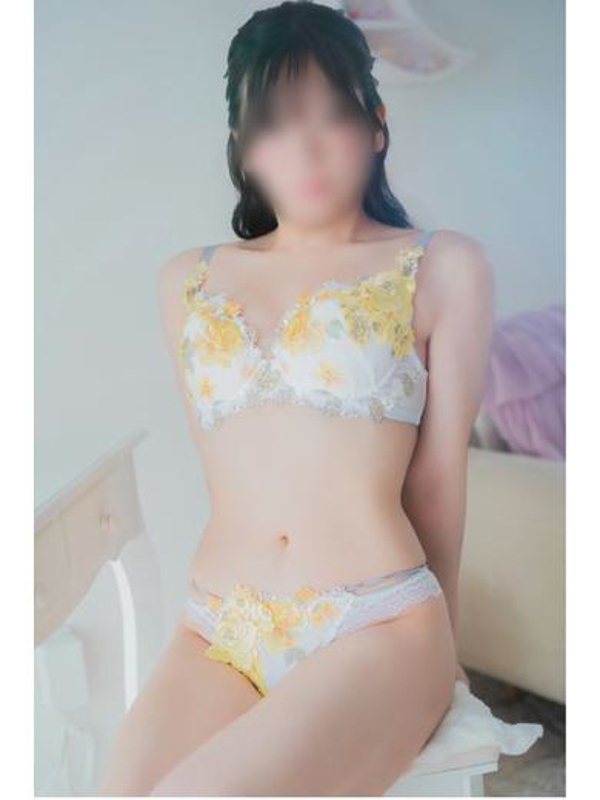 あやの(28)