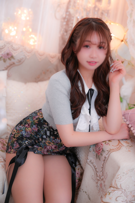 充希 5枚目