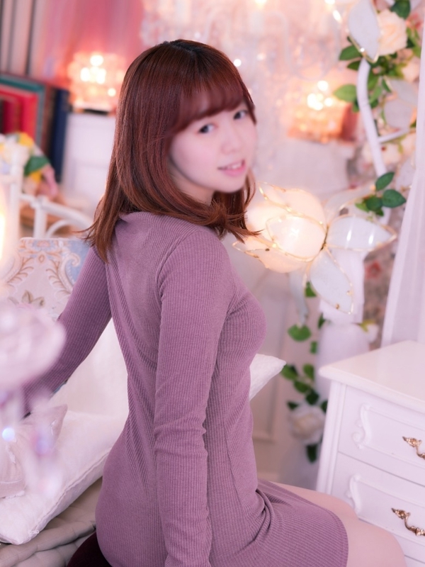 美波(22)
