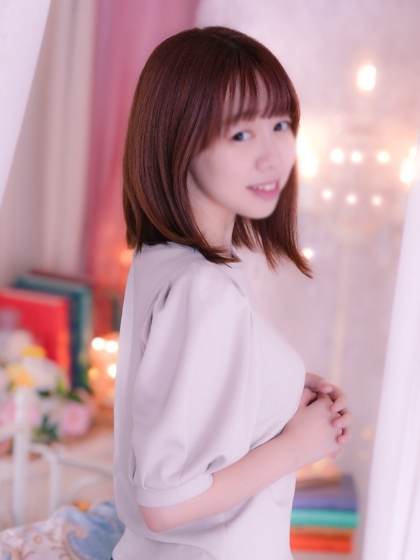 美波(22)