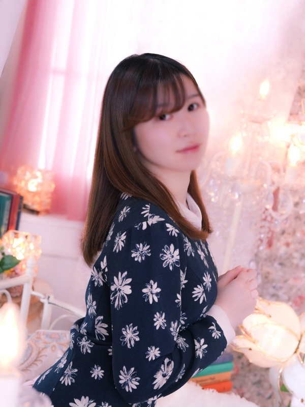 澪(23)
