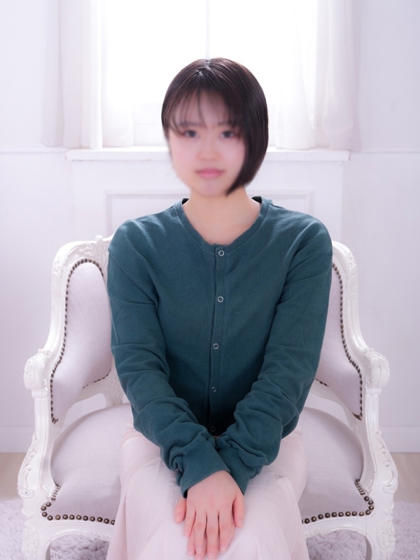 あすは(20)