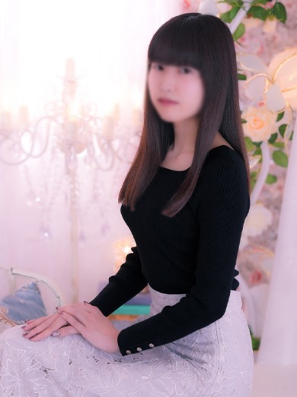 佳矢(22)