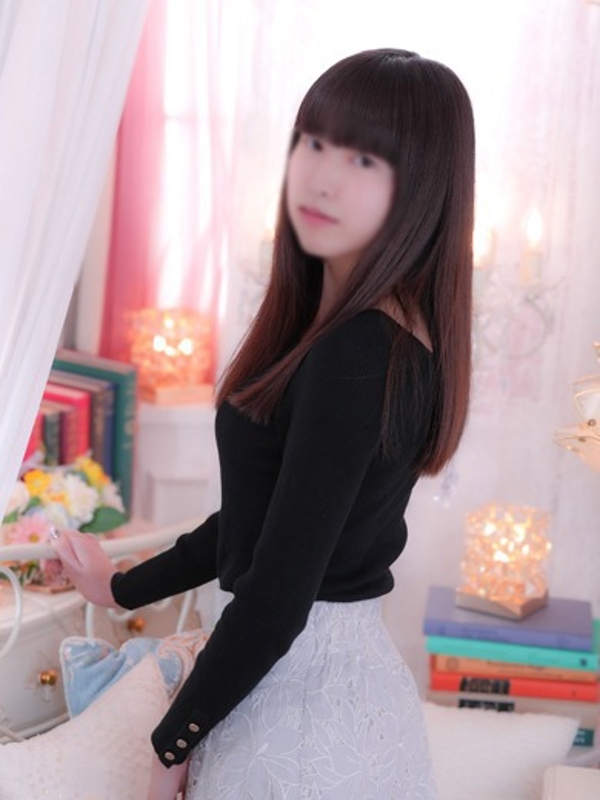 佳矢(22)