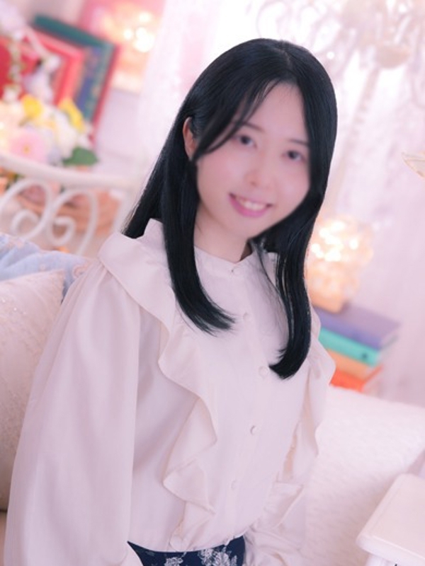 あず未(24)