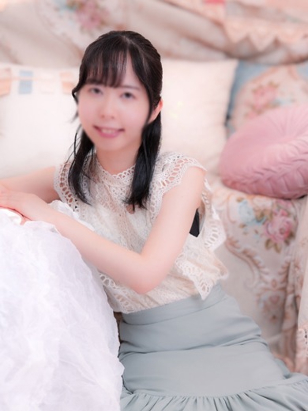 あず未(24)