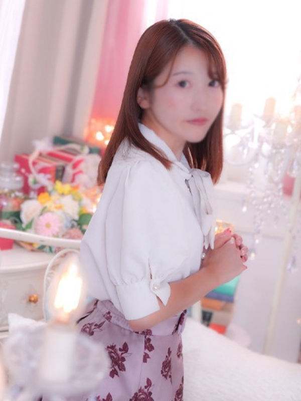 なな(28)