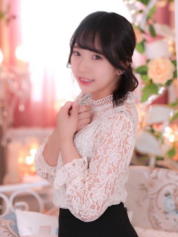 凪子(23)