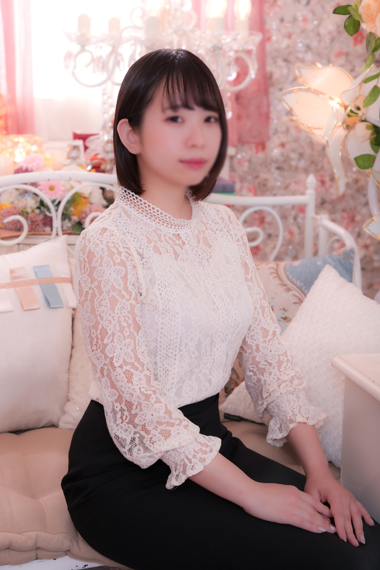 凪子 2枚目