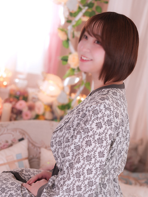あすな(23)