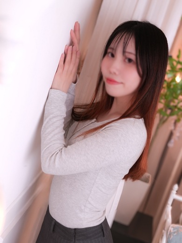 みお(24)