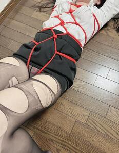 拘束して…