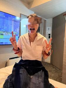 制服のスカートがびちょびちょになるぐらいの涎