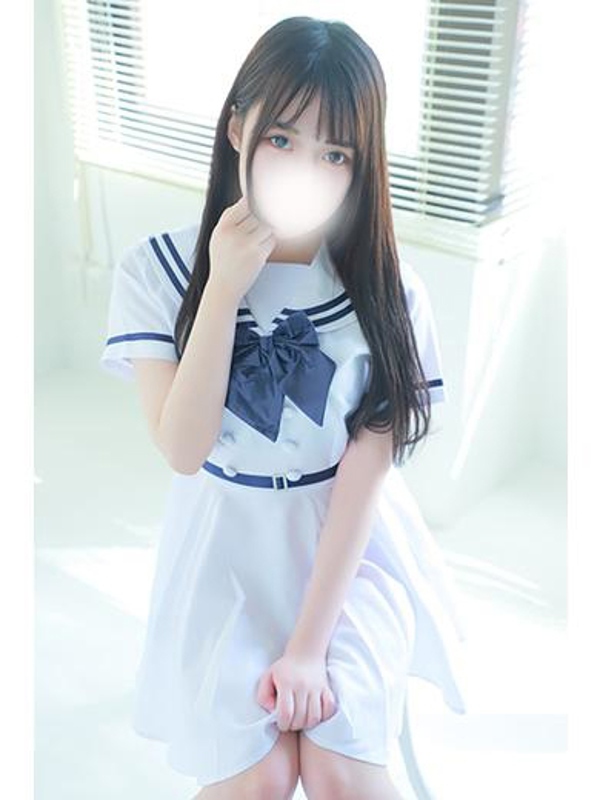 伊吹 なぎさ(21)