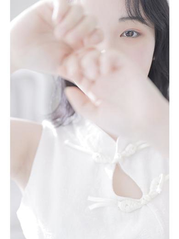 美園　ひより(19)