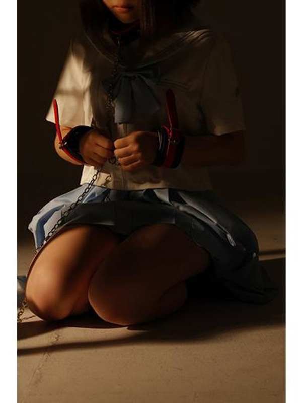 坂上　あやめ(23)