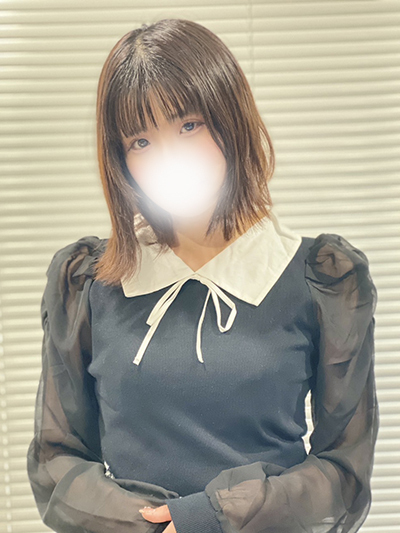 静河　かんな(20)