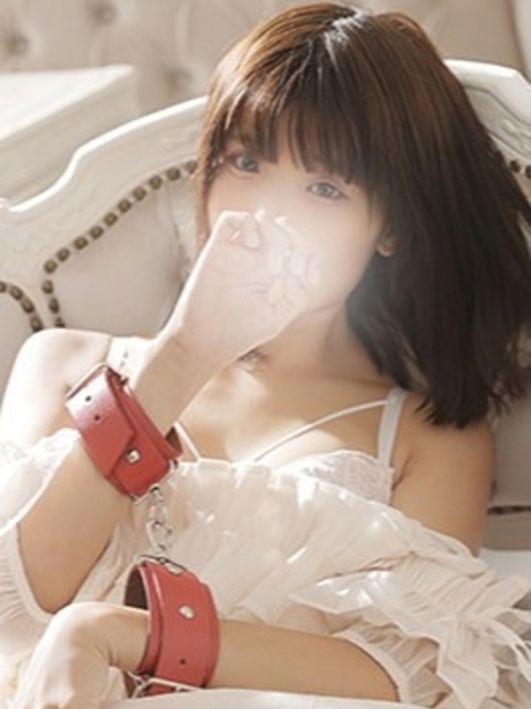 静河　かんな(20)