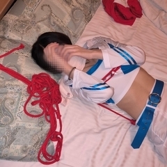 身動きが取れない……♡