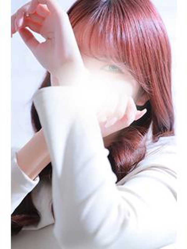 夏梨奈（かりな）(20)