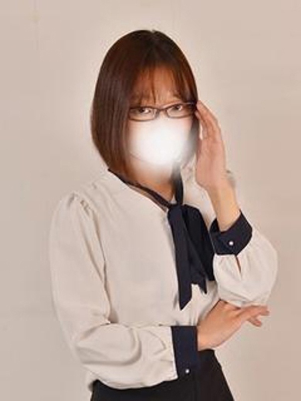 七沢 ゆら(22)