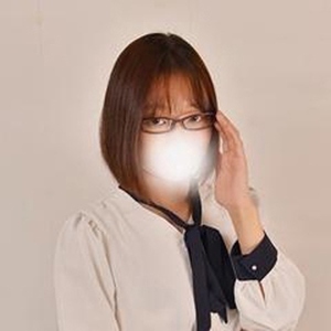 七沢　ゆら