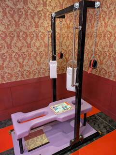 はじめてのSMルームっ