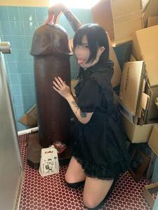巨大なおち○ぽ