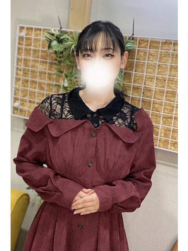 桃谷　なずな(22)