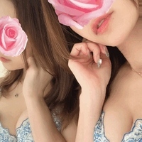 また
