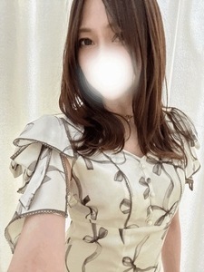清楚ワンピとまゆさん