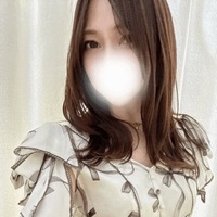 清楚ワンピとまゆさん