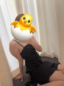 二の腕。笑