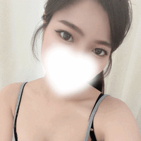 居てます