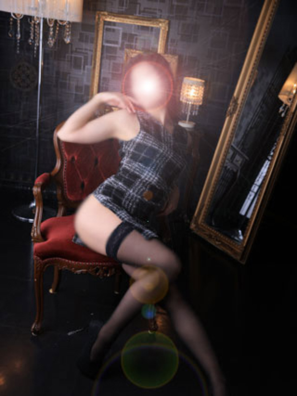 真弓（まゆみ）(33)