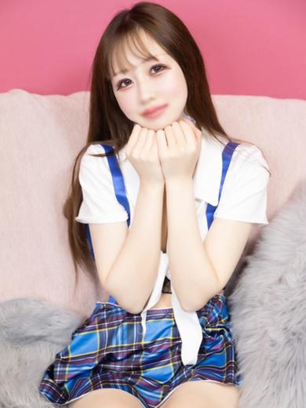 結愛(20)