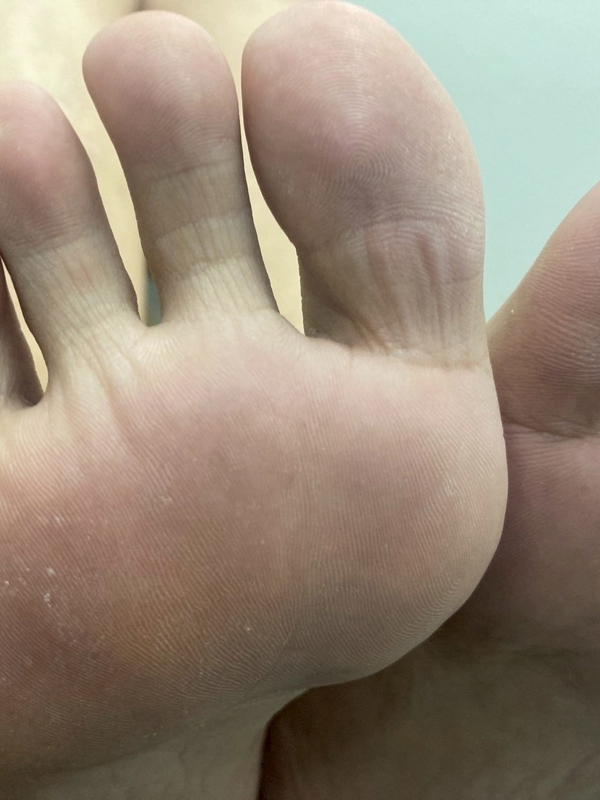 宇野　やよい(27)