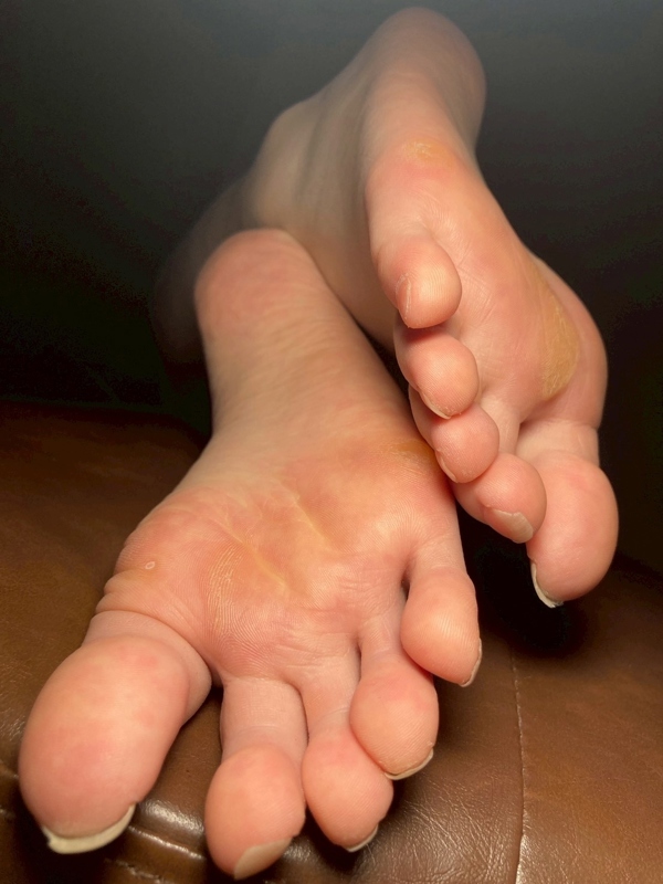 尼崎　ハル(24)