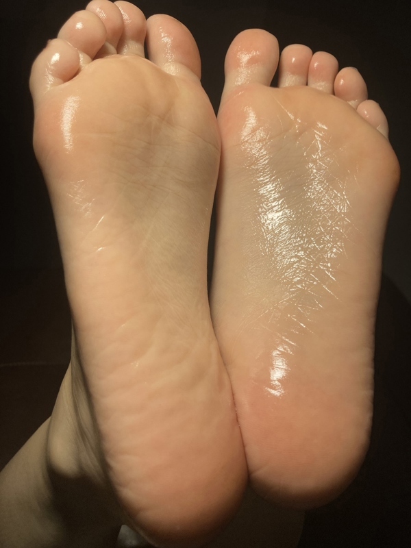 一ノ瀬ことね(25)