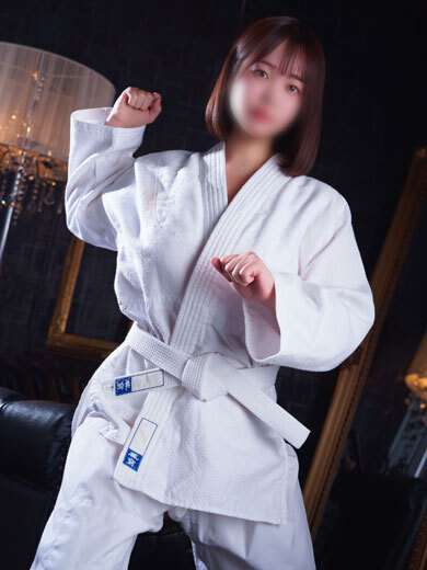 Yui(26)