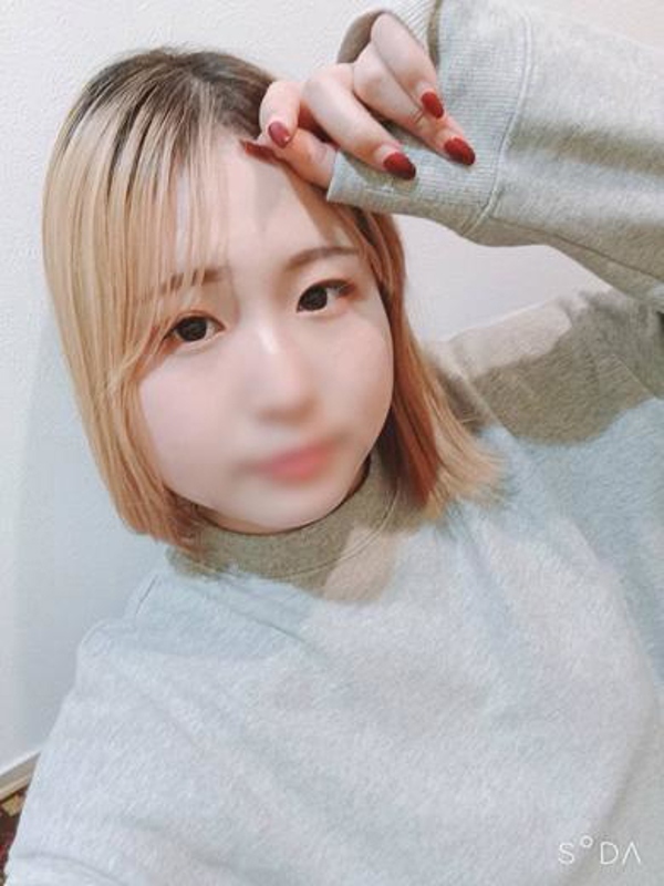 あきの(22)
