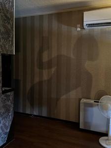 出勤してます