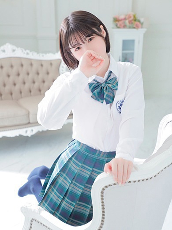 エマ(20)
