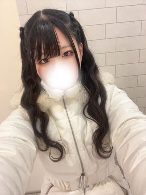 スイ(20)