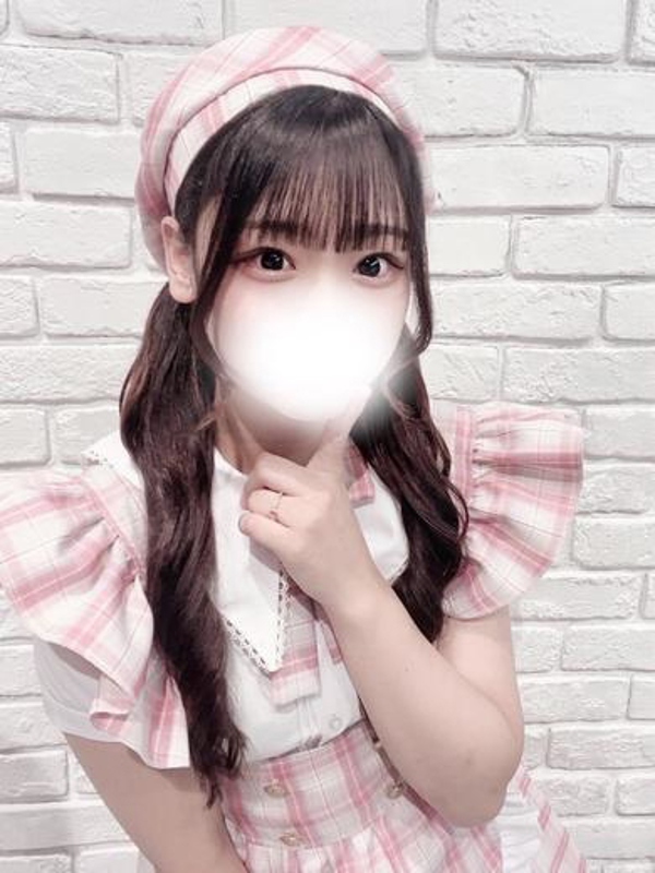 メイ(20)