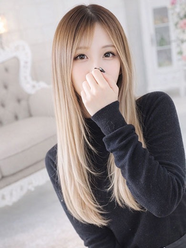 イオリ(22)